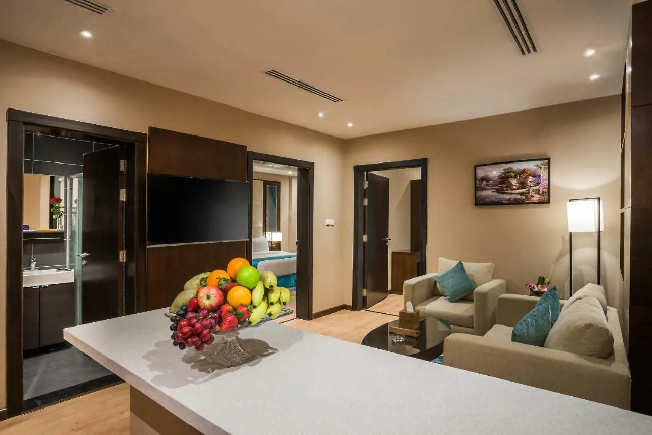 Naviti Warwick Dammam Hotel