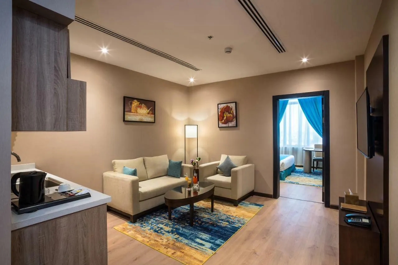 Naviti Warwick Dammam Hotel