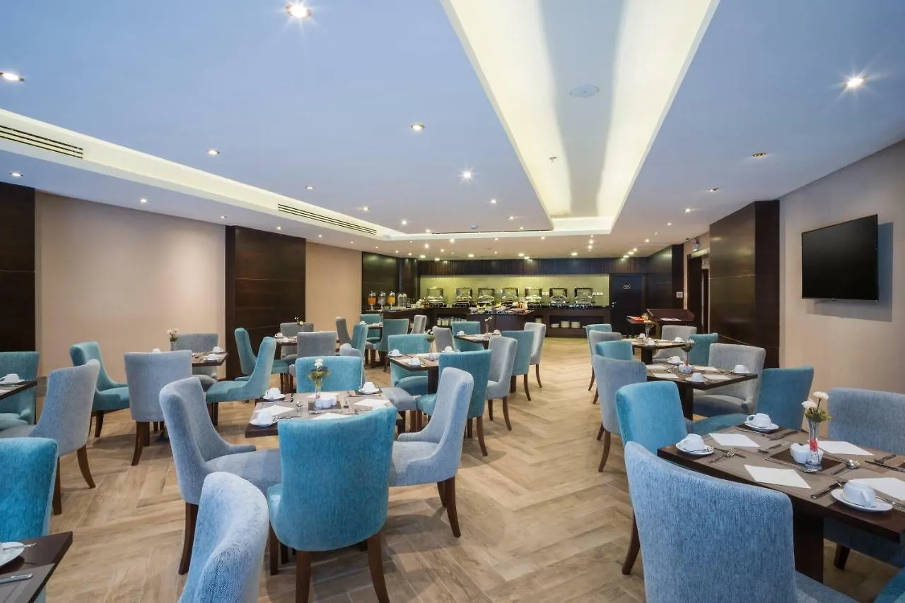 Naviti Warwick Dammam Hotel