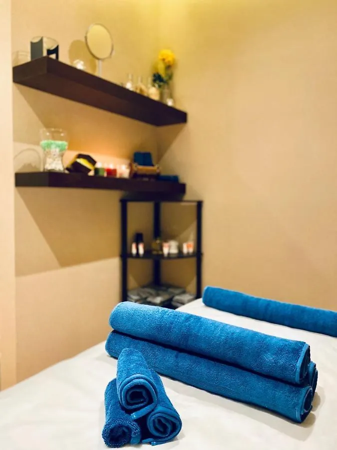Naviti Warwick Dammam Hotel
